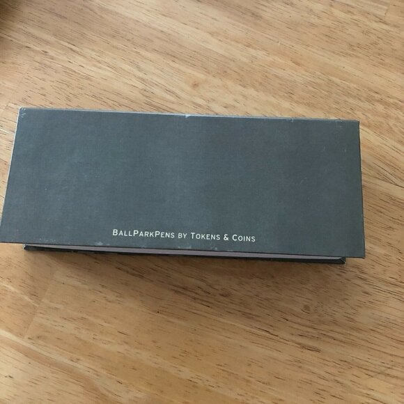 NIB Fenway RARE Stadium Boston Tokens & Coins Ballpark Seat Collectible Pen - Picture 7 of 7